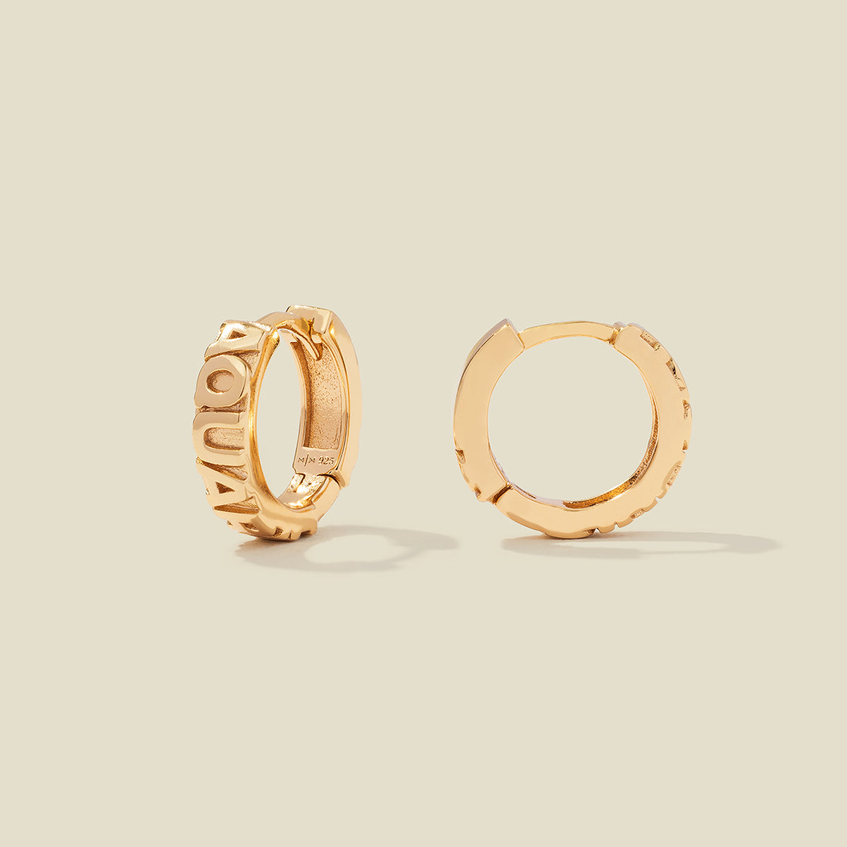 aquarius-huggie-hoop-earrings-gold-vermeil-earring-30697278996553 Aquarius Huggie Hoop Earrings | Final Sale - 图片 1