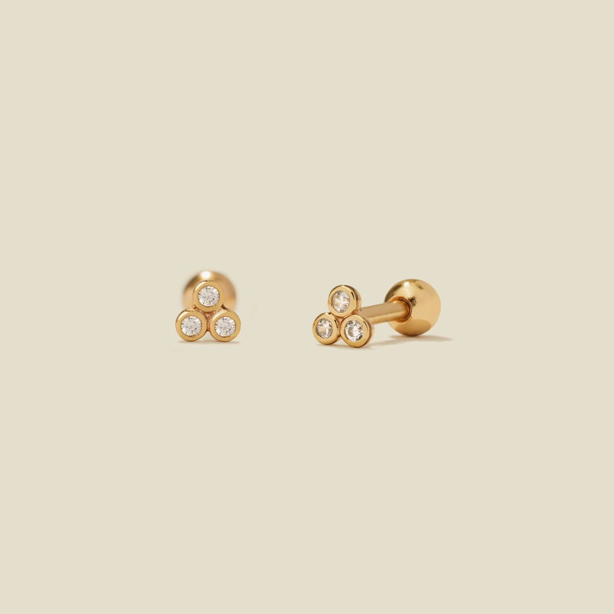 cz-bezel-trinity-stud-earrings-gold-vermeil-earring-30416230711369 CZ Bezel Trinity Stud Earrings - 图片 1